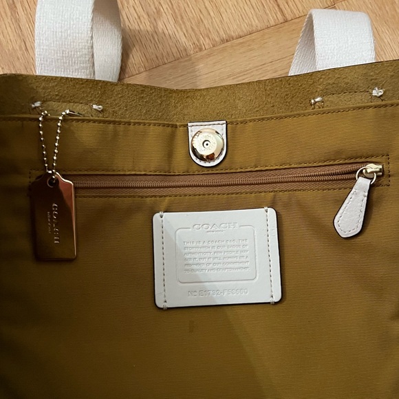 Coach White Leather Derby Tote F58660 - Picture 9 of 16